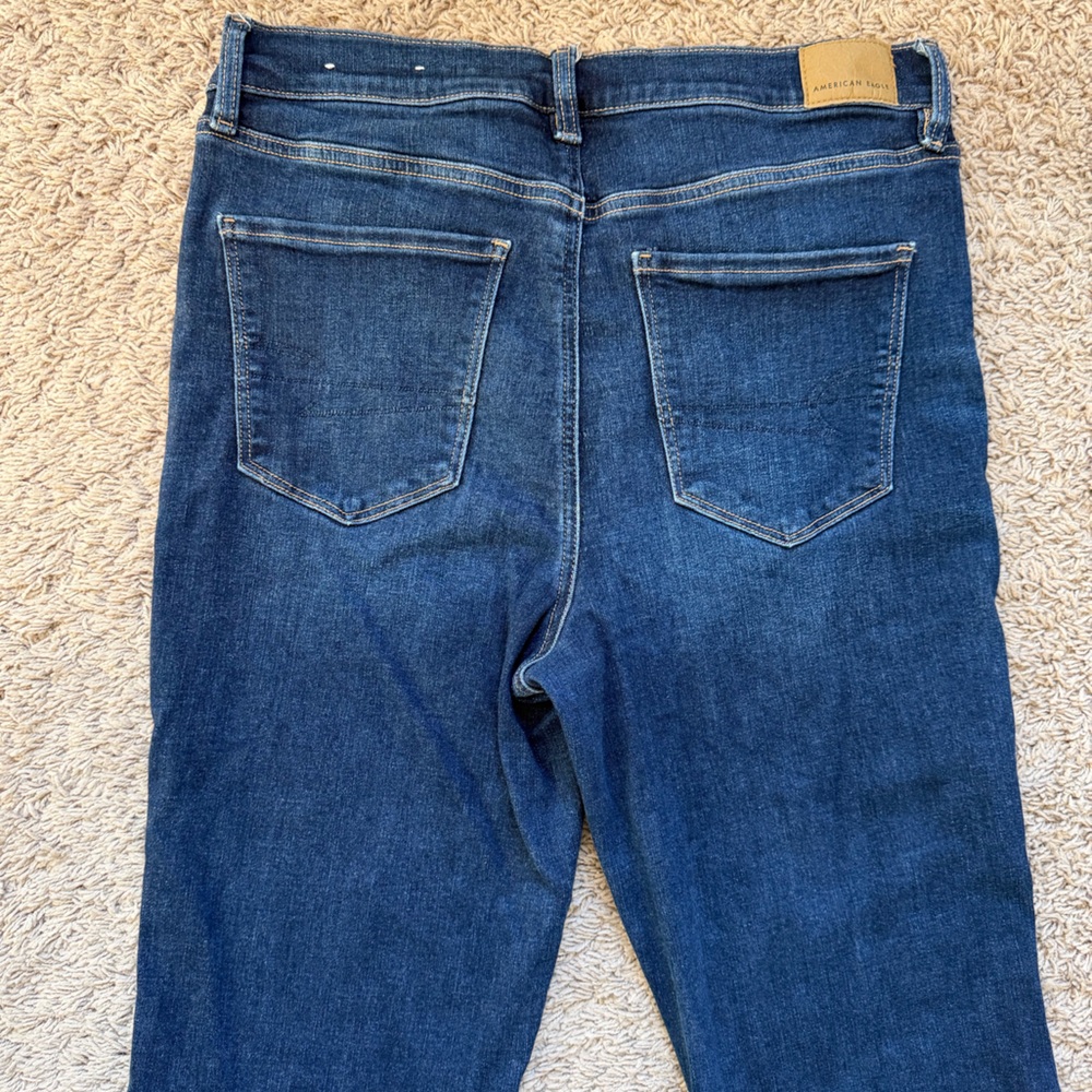 American Eagle Outfitters Dark Blue Flare Jeans - Picture 7 of 7